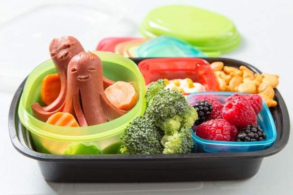 Menu anak yang bergizi dan menarik